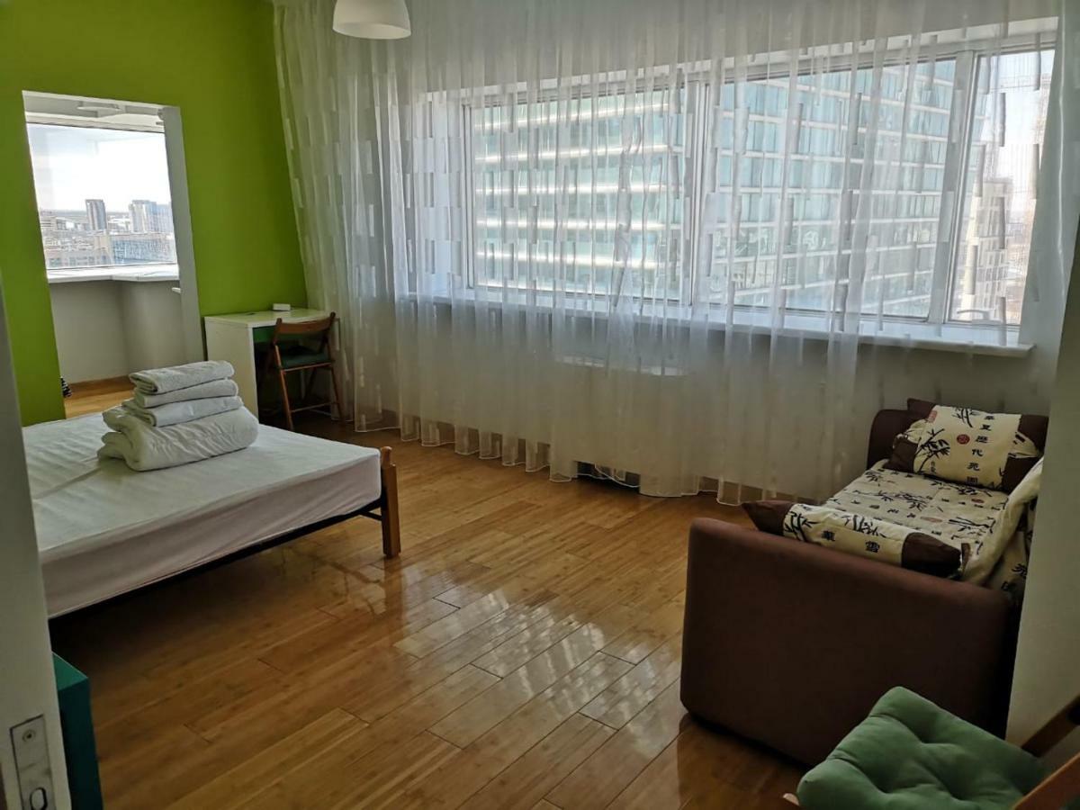 The Place Astana Hostel Esterno foto